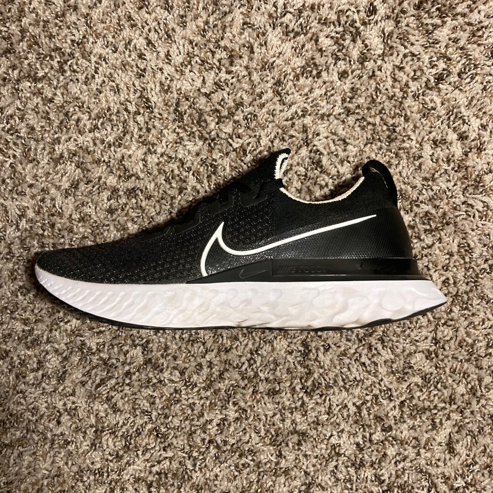 Nike React Infinity Run Flyknit